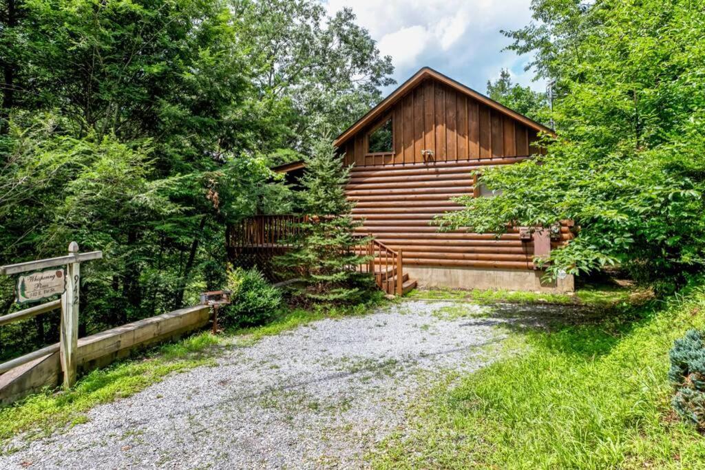 Nice View Fireplace, Hot Tub, Porch Bed, Private Sevierville Buitenkant foto