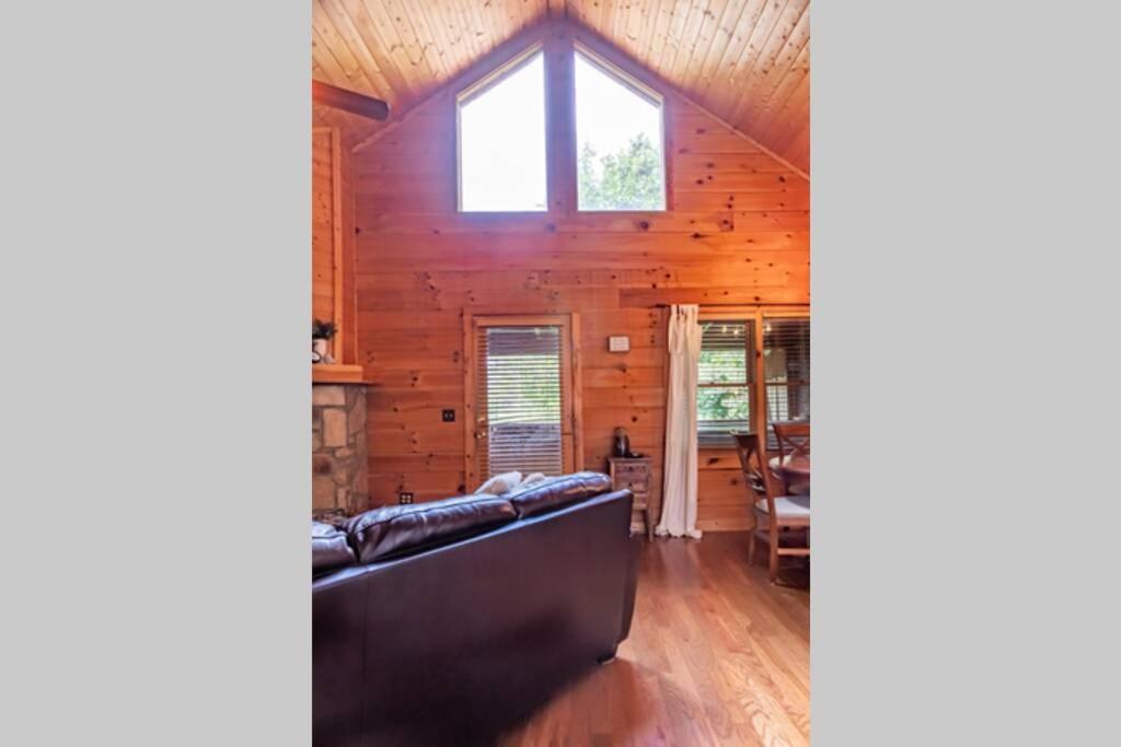Nice View Fireplace, Hot Tub, Porch Bed, Private Sevierville Buitenkant foto