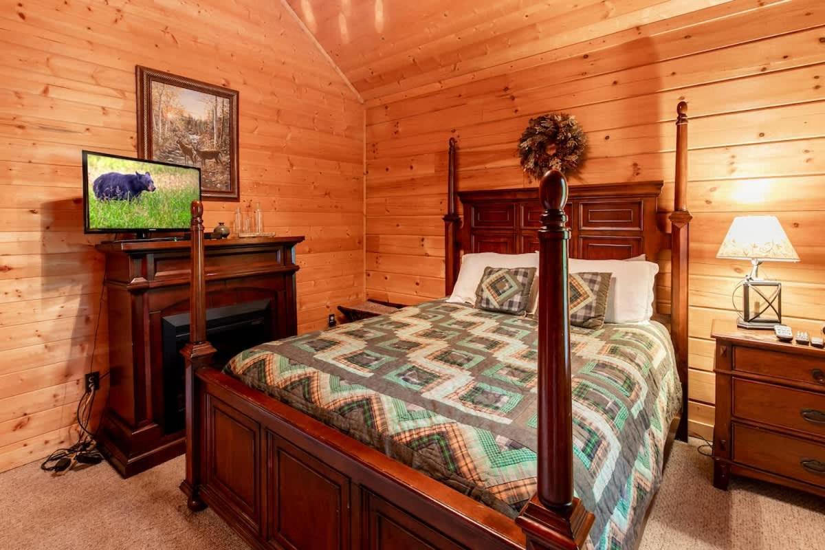 Nice View Fireplace, Hot Tub, Porch Bed, Private Sevierville Buitenkant foto